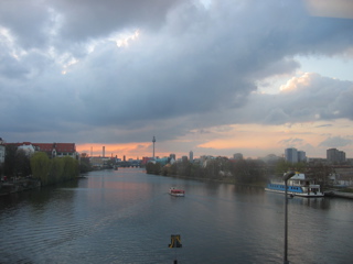 Wolken über der Spree Wolken über der Spree
